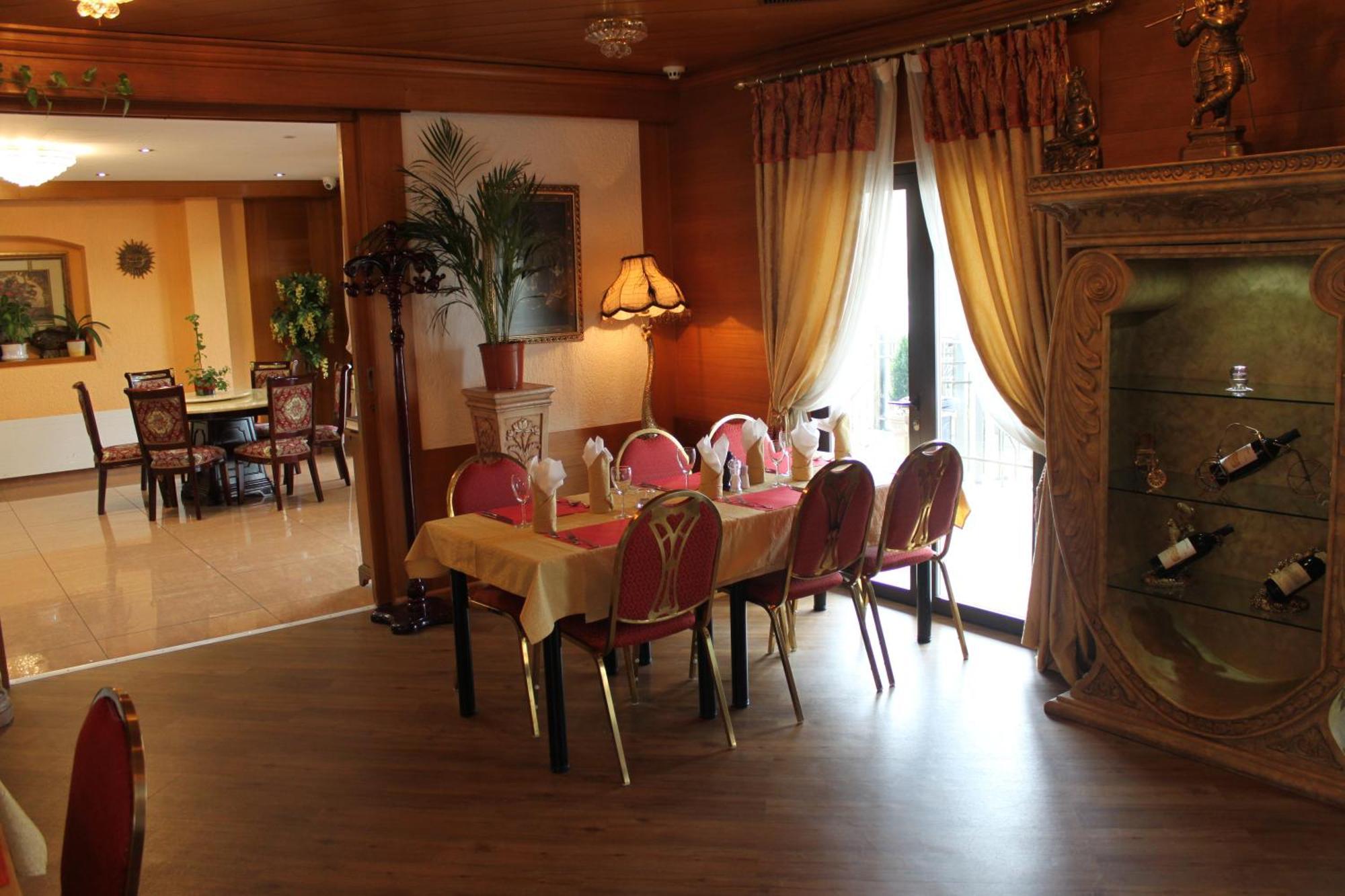 Hotel ลังเงนทาล ภายนอก รูปภาพ