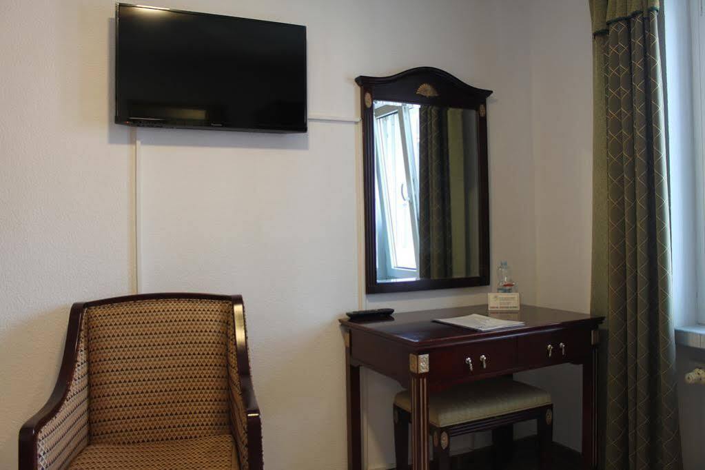 Hotel ลังเงนทาล ภายนอก รูปภาพ